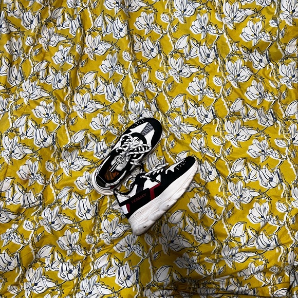 Versace Chain Reactions - Picture 3 of 4